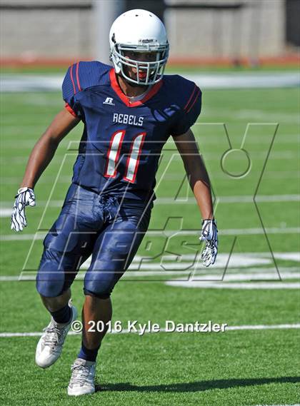 Thumbnail 1 in FR: Nolan Catholic @ Richland Gray photogallery.