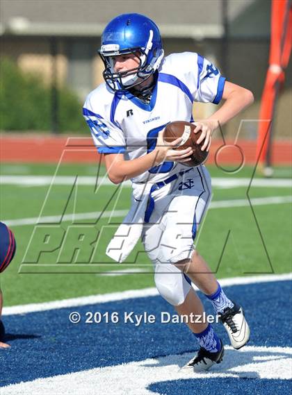 Thumbnail 1 in FR: Nolan Catholic @ Richland Gray photogallery.