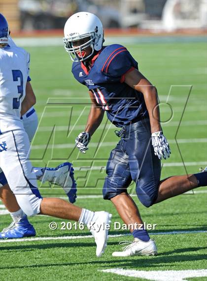 Thumbnail 2 in FR: Nolan Catholic @ Richland Gray photogallery.