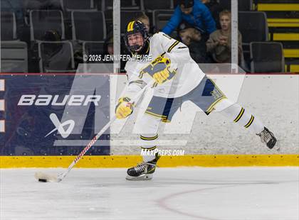 Thumbnail 3 in St. Franics (B-Team) @ Hartland (B-Team) photogallery.