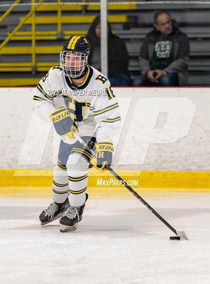 Thumbnail 1 in St. Franics (B-Team) @ Hartland (B-Team) photogallery.