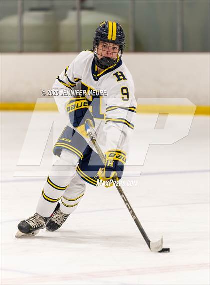 Thumbnail 2 in St. Franics (B-Team) @ Hartland (B-Team) photogallery.