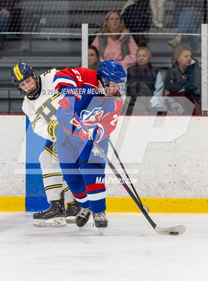 Thumbnail 3 in St. Franics (B-Team) @ Hartland (B-Team) photogallery.