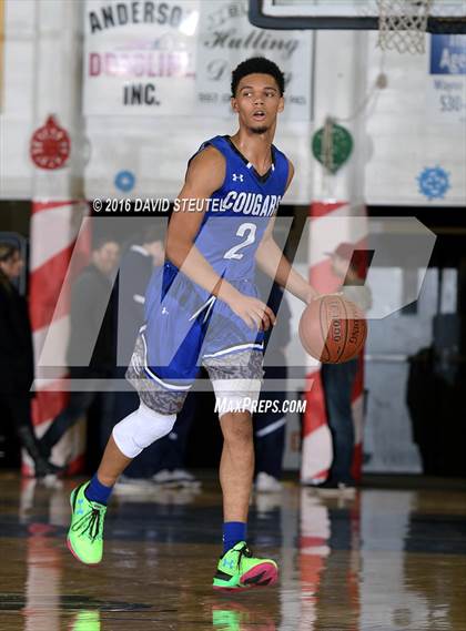 Thumbnail 1 in Capital Christian vs. Archbishop Mitty (Gridley Invitational) photogallery.