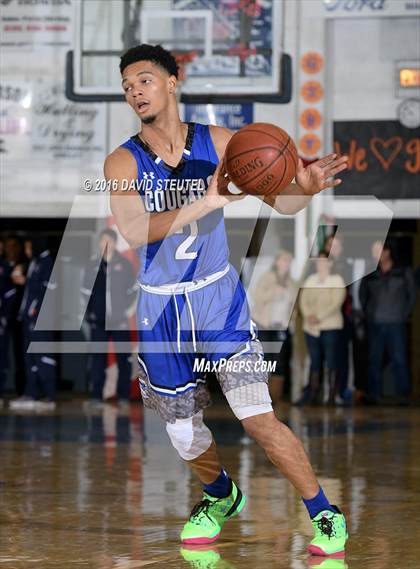 Thumbnail 1 in Capital Christian vs. Archbishop Mitty (Gridley Invitational) photogallery.