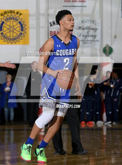 Thumbnail 1 in Capital Christian vs. Archbishop Mitty (Gridley Invitational) photogallery.