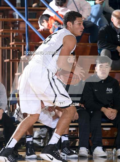 Thumbnail 2 in Capital Christian vs. Archbishop Mitty (Gridley Invitational) photogallery.