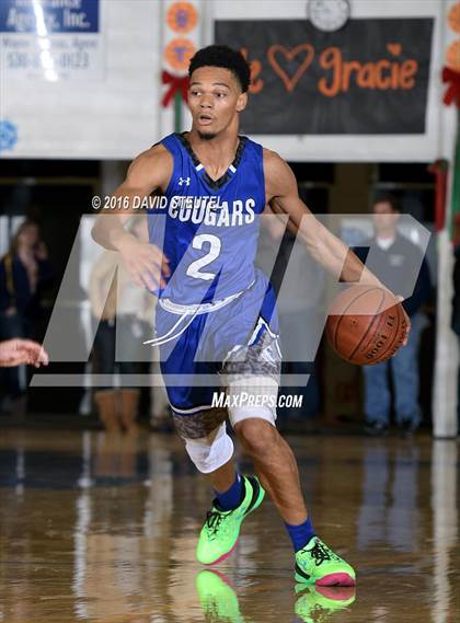 Thumbnail 3 in Capital Christian vs. Archbishop Mitty (Gridley Invitational) photogallery.