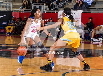 Thumbnail 2 in Duncanville vs. Putnam City West (Thanksgiving Hoopfest) photogallery.