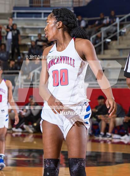 Thumbnail 1 in Duncanville vs. Putnam City West (Thanksgiving Hoopfest) photogallery.