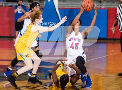 Thumbnail 2 in Duncanville vs. Putnam City West (Thanksgiving Hoopfest) photogallery.