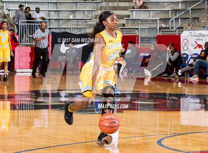 Thumbnail 3 in Duncanville vs. Putnam City West (Thanksgiving Hoopfest) photogallery.