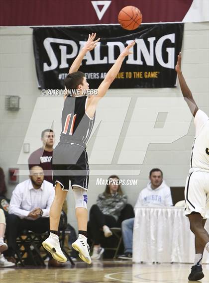 Thumbnail 3 in Newton North vs. Springfield Central (Spalding Hoophall Classic) photogallery.