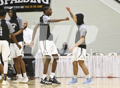 Thumbnail 2 in Newton North vs. Springfield Central (Spalding Hoophall Classic) photogallery.