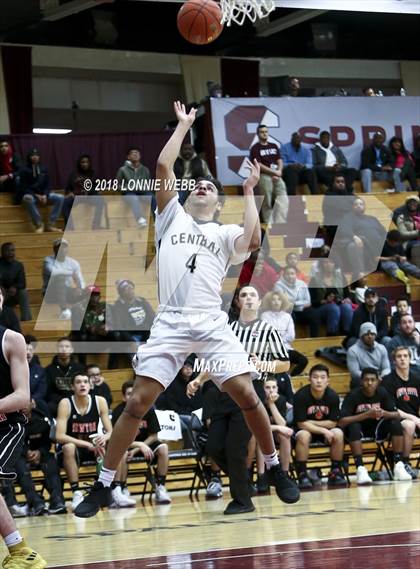 Thumbnail 2 in Newton North vs. Springfield Central (Spalding Hoophall Classic) photogallery.