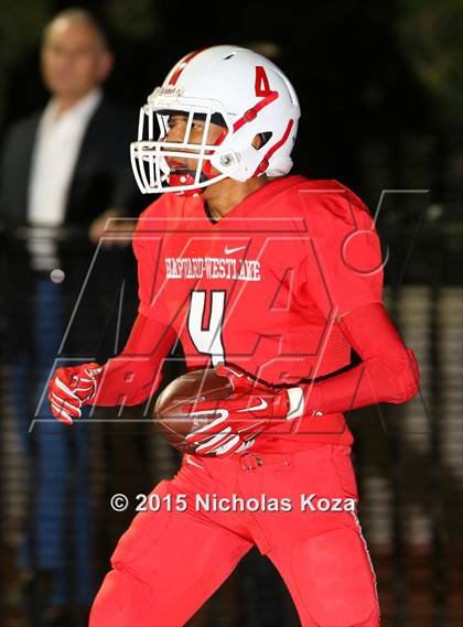 Thumbnail 2 in  Harvard-Westlake vs. La Salle photogallery.