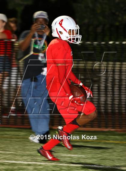 Thumbnail 2 in  Harvard-Westlake vs. La Salle photogallery.