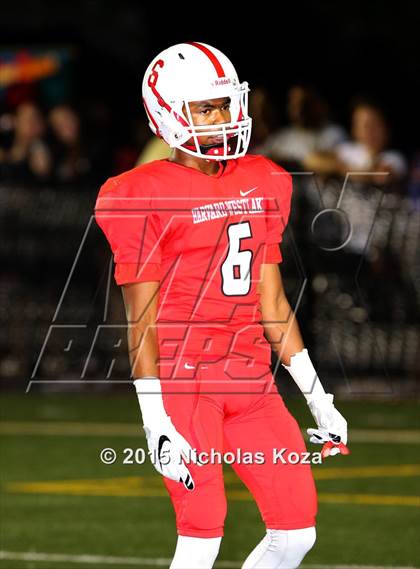 Thumbnail 3 in  Harvard-Westlake vs. La Salle photogallery.