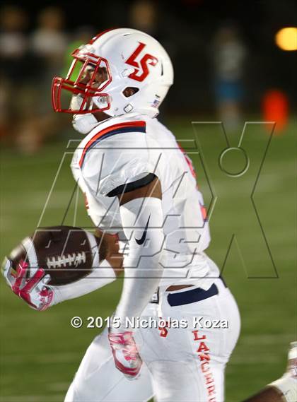 Thumbnail 1 in  Harvard-Westlake vs. La Salle photogallery.
