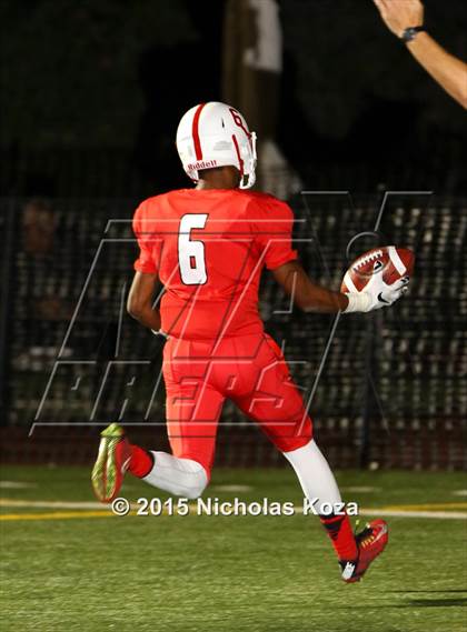 Thumbnail 2 in  Harvard-Westlake vs. La Salle photogallery.