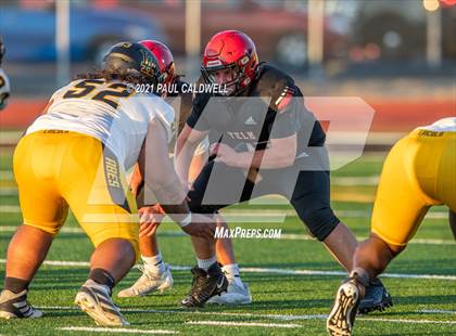 Thumbnail 3 in Lincoln @ Yelm photogallery.