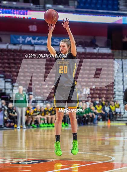 Thumbnail 2 in Trinity Catholic vs. Canton (CIAC Class S Final) photogallery.