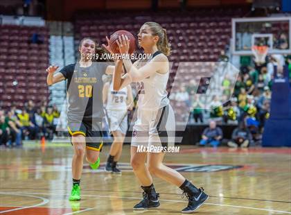 Thumbnail 3 in Trinity Catholic vs. Canton (CIAC Class S Final) photogallery.