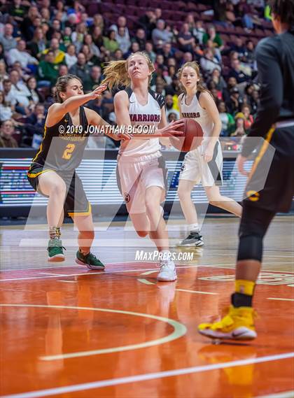 Thumbnail 2 in Trinity Catholic vs. Canton (CIAC Class S Final) photogallery.