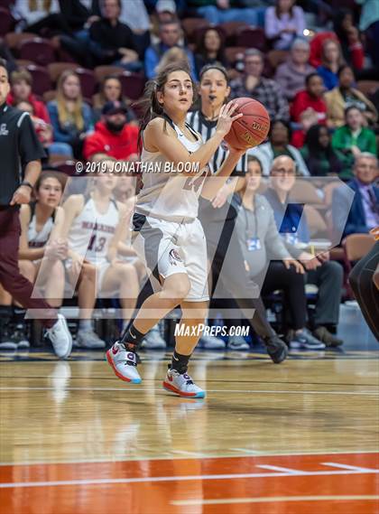 Thumbnail 3 in Trinity Catholic vs. Canton (CIAC Class S Final) photogallery.