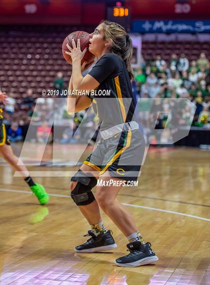 Thumbnail 3 in Trinity Catholic vs. Canton (CIAC Class S Final) photogallery.