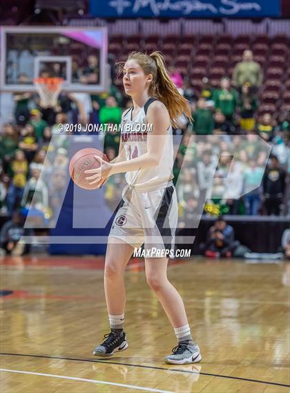 Thumbnail 1 in Trinity Catholic vs. Canton (CIAC Class S Final) photogallery.