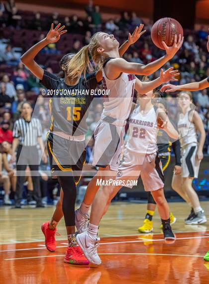 Thumbnail 3 in Trinity Catholic vs. Canton (CIAC Class S Final) photogallery.