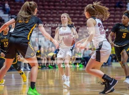 Thumbnail 2 in Trinity Catholic vs. Canton (CIAC Class S Final) photogallery.