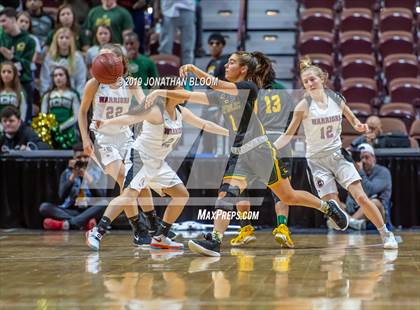 Thumbnail 3 in Trinity Catholic vs. Canton (CIAC Class S Final) photogallery.