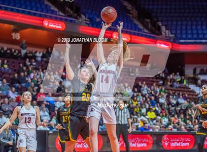 Thumbnail 3 in Trinity Catholic vs. Canton (CIAC Class S Final) photogallery.