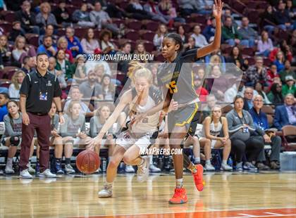 Thumbnail 2 in Trinity Catholic vs. Canton (CIAC Class S Final) photogallery.