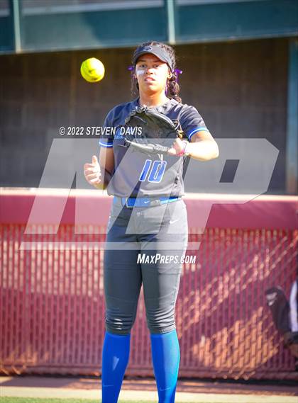 Thumbnail 3 in Canyon View @ Willow Canyon (AIA 5A Championship) photogallery.