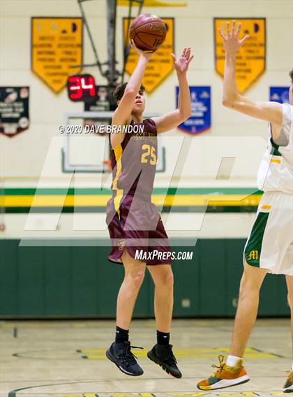 Thumbnail 3 in Simi Valley @ Moorpark photogallery.