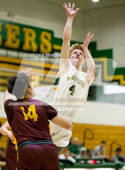 Thumbnail 1 in Simi Valley @ Moorpark photogallery.