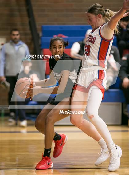 Thumbnail 1 in Nelson @ La Salle photogallery.