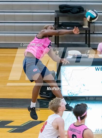Thumbnail 3 in Grassfield @ Hickory photogallery.