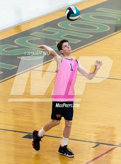 Thumbnail 3 in Grassfield @ Hickory photogallery.