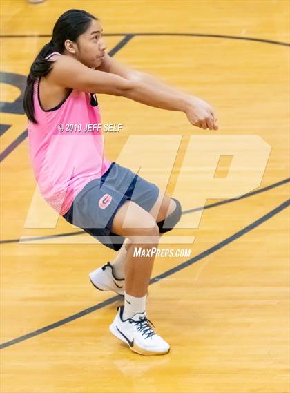 Thumbnail 1 in Grassfield @ Hickory photogallery.