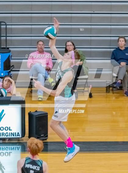 Thumbnail 2 in Grassfield @ Hickory photogallery.