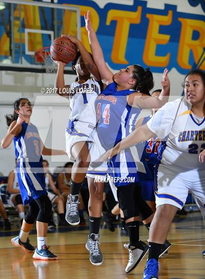 Thumbnail 2 in Los Altos @ Charter Oak photogallery.