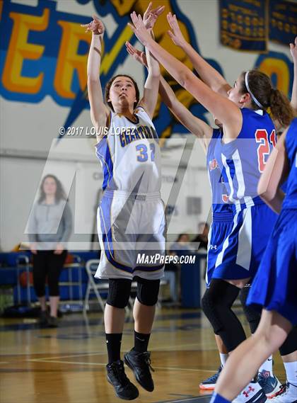 Thumbnail 1 in Los Altos @ Charter Oak photogallery.