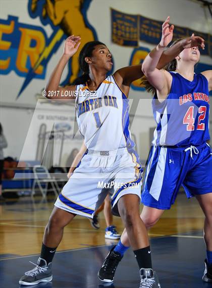Thumbnail 3 in Los Altos @ Charter Oak photogallery.