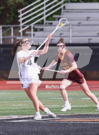 Thumbnail 1 in Menlo-Atherton @ Archbishop Mitty photogallery.