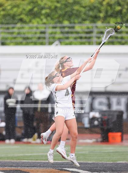 Thumbnail 3 in Menlo-Atherton @ Archbishop Mitty photogallery.
