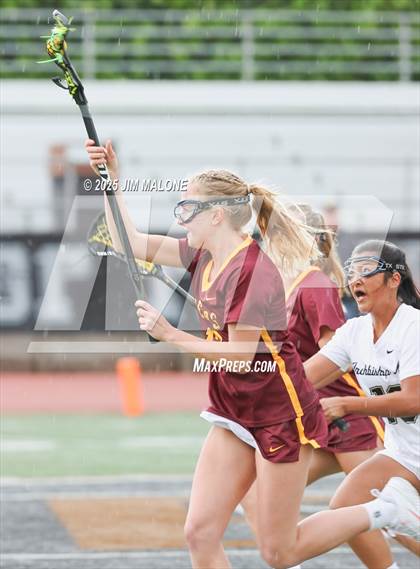Thumbnail 3 in Menlo-Atherton @ Archbishop Mitty photogallery.